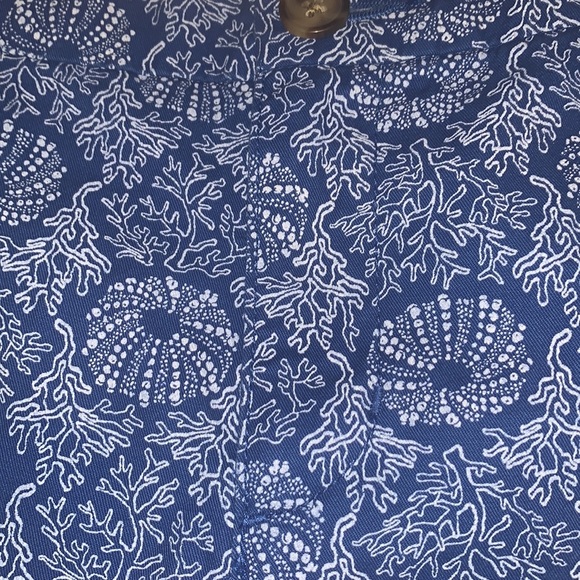 Old Navy coral reef shorts - Picture 2 of 6